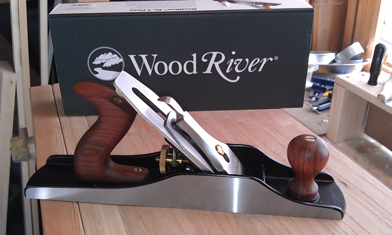 Woodriver Store Locator